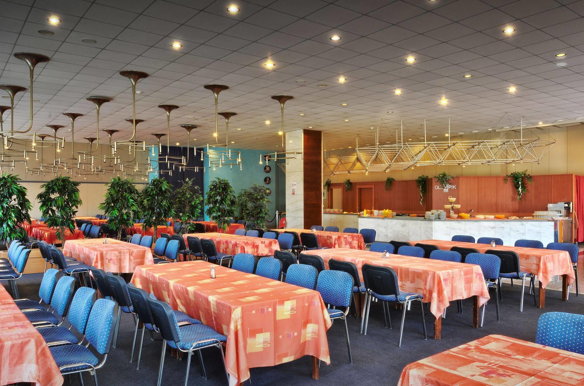 Hotel Olympik Prague Luaran gambar